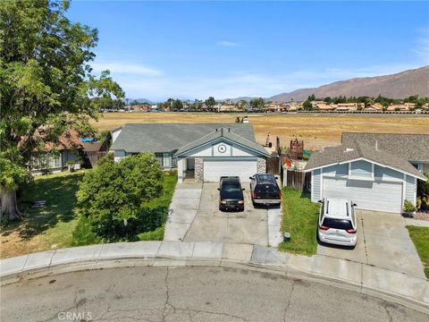 Photo of 551 Wimbledon Dr, San Jacinto, CA 92583 (MLS # SW26071868)