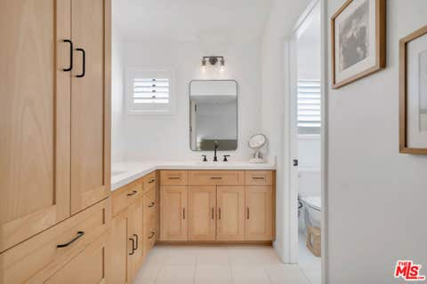 Tiny photo for 26839 Cactus Trail, Agoura Hills, CA 91301 (MLS # 26855949)