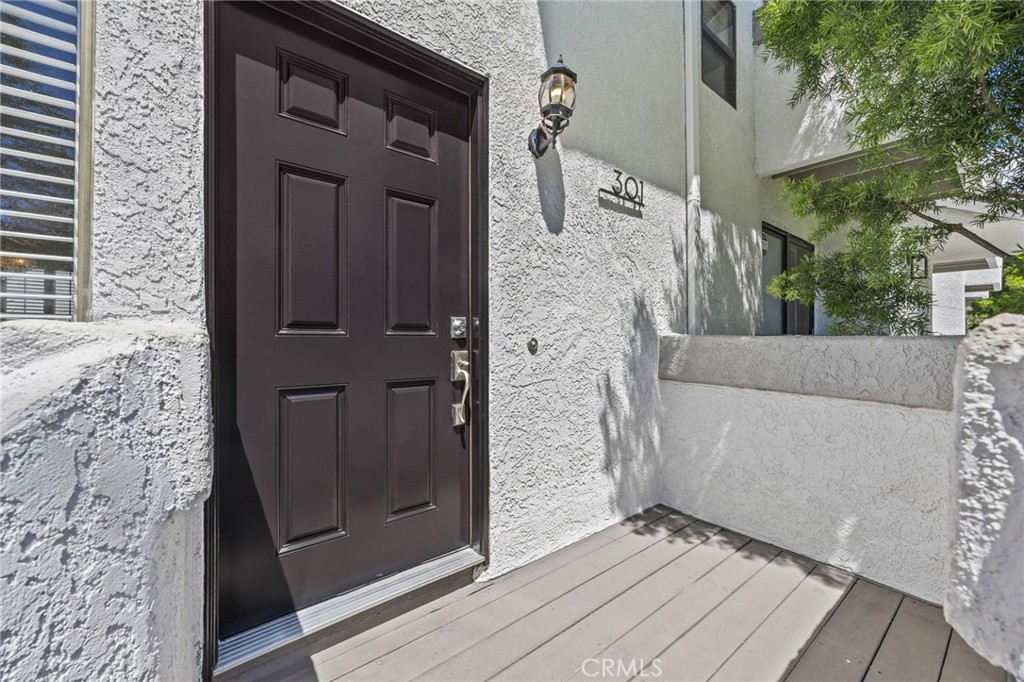 301 Harbor Woods Place