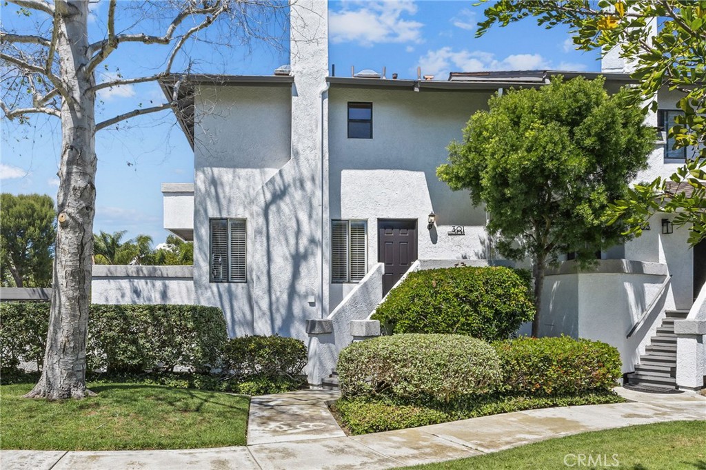 301 Harbor Woods Place