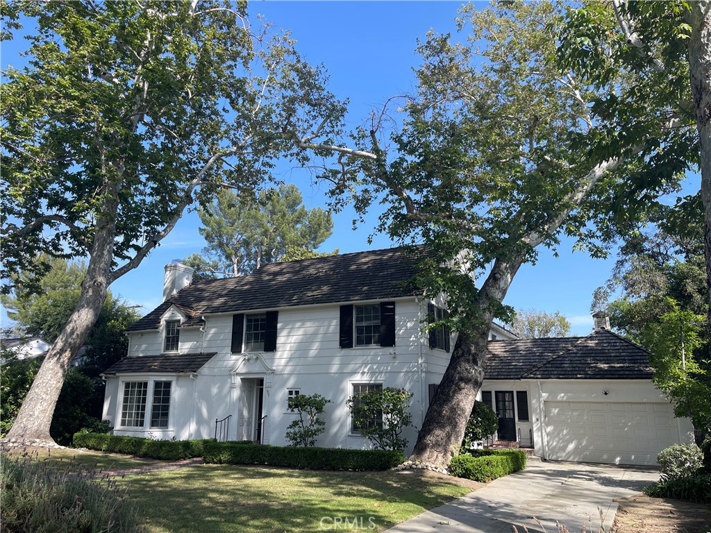 Properties 1 1420 Pasqualito Drive