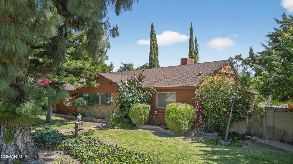 11140 White Oak Avenue