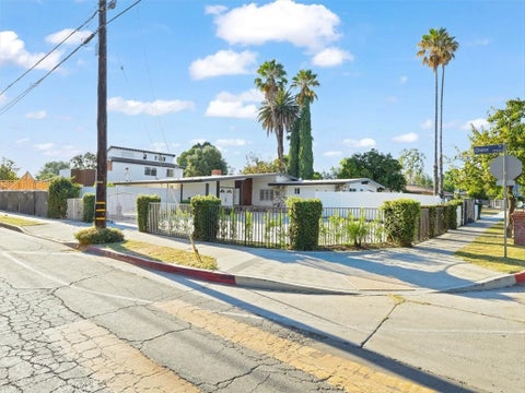 Photo of 8501 Enfield Avenue Ave, Northridge, CA 90011 (MLS # SR26173442)
