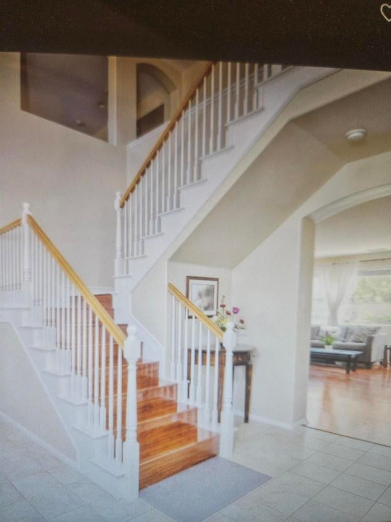 2348 Douglaston GLN, Escondido CA 92026