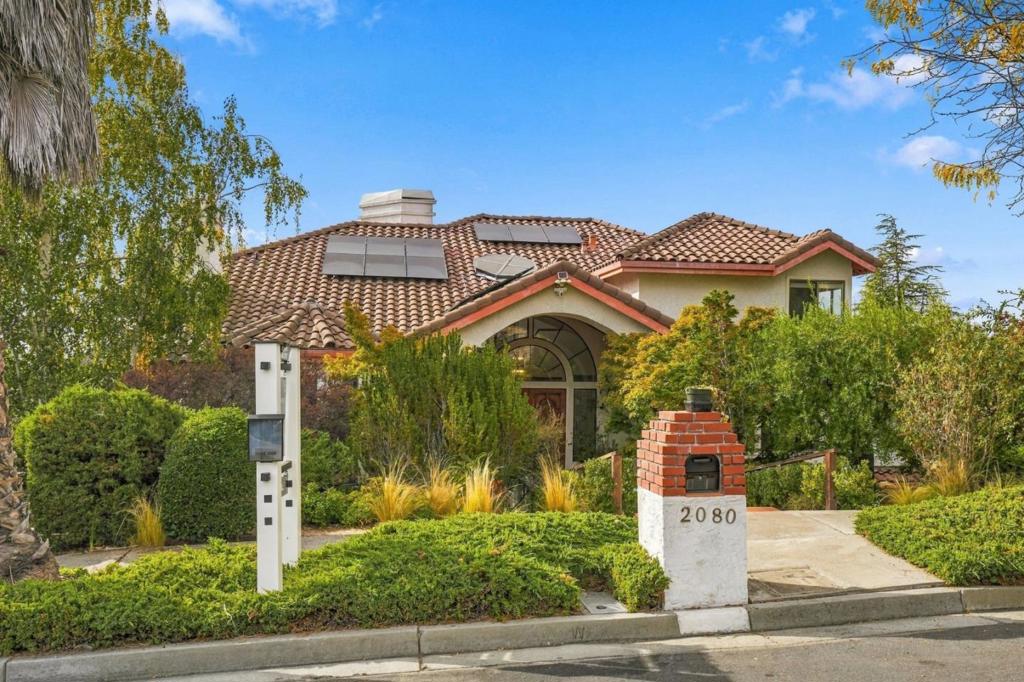 2080 Rancho Higuera Court
