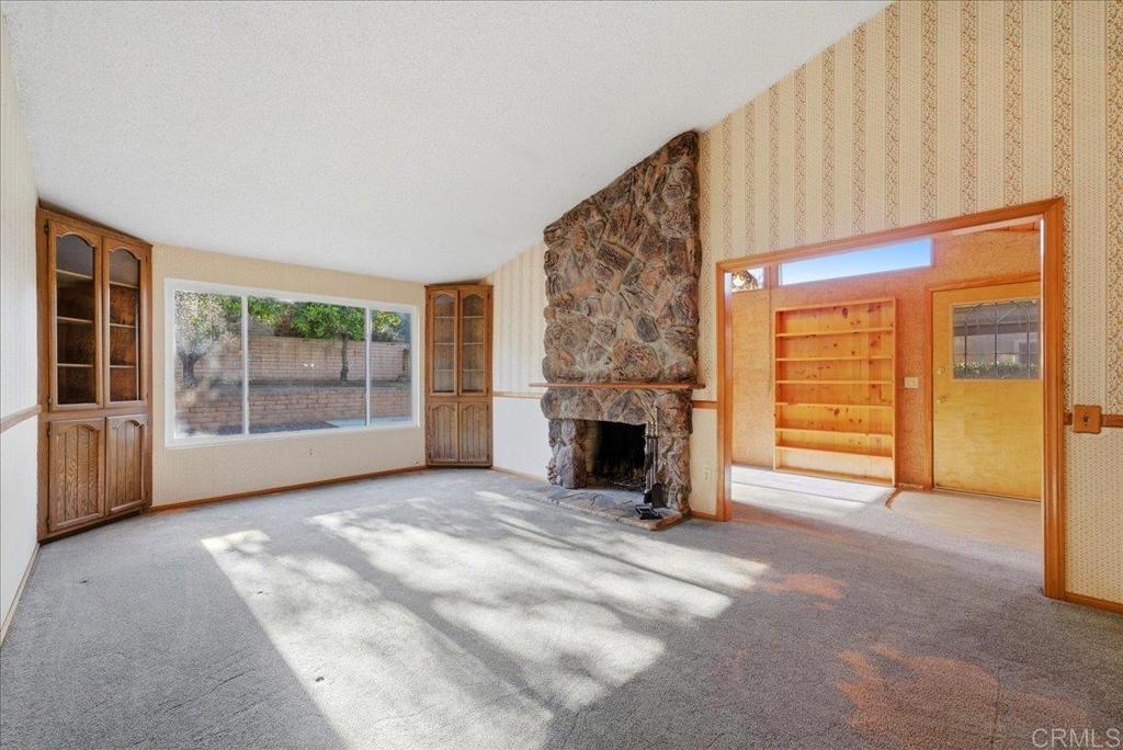 13027 Via Del Valedor