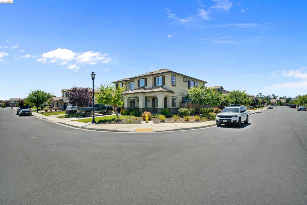 577 Sapphire Parkway