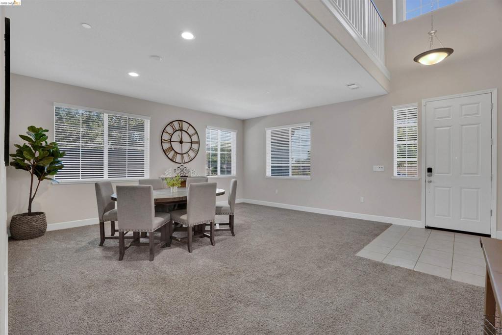 577 Sapphire Parkway