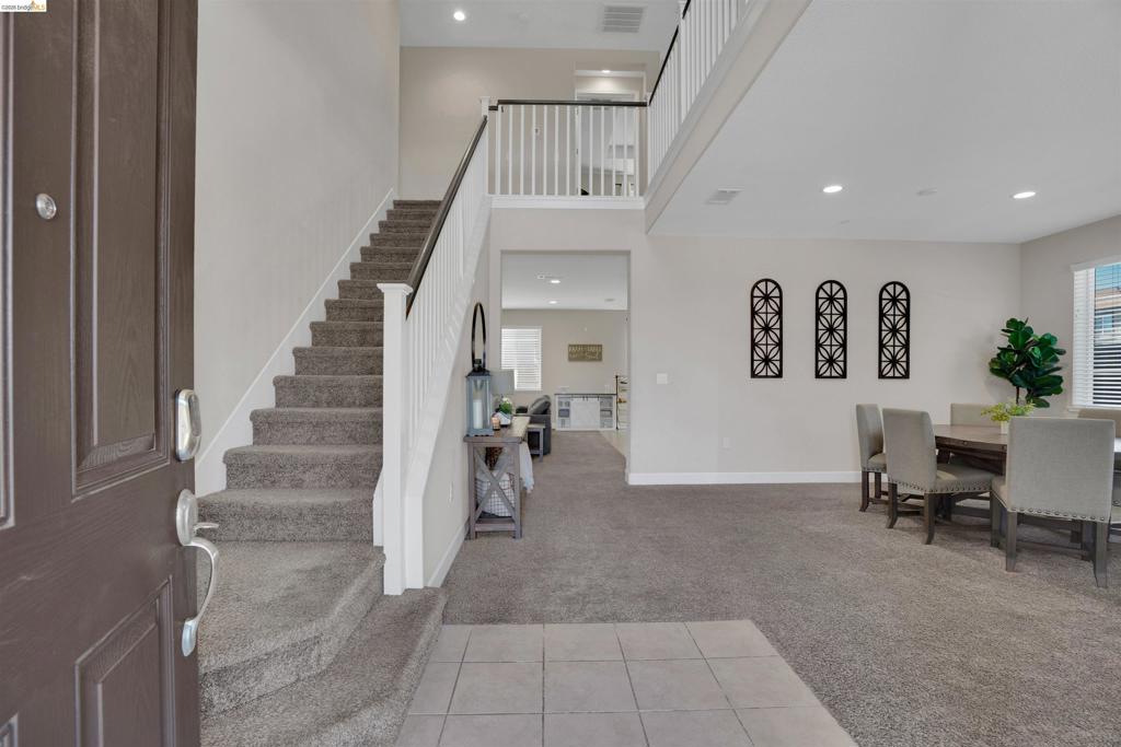 577 Sapphire Parkway