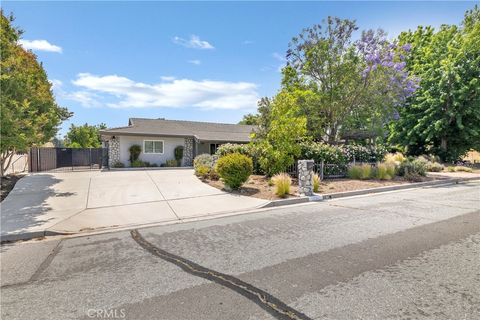 3890 English Hemet CA 92544