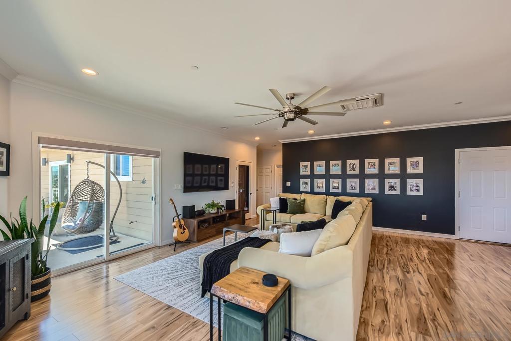 9180 Tokaj Ln.