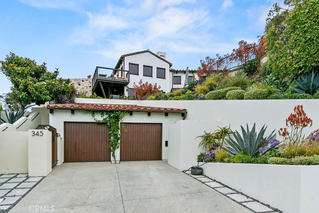 345 EMERALD BAY