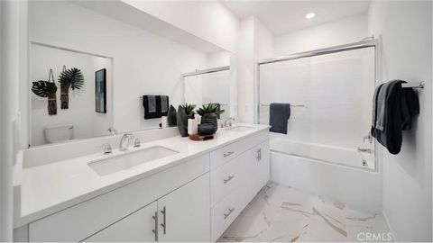 Tiny photo for 2695 Cloudview Privado, Ontario, CA 91761 (MLS # SW26049677)