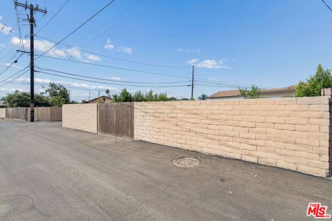 Tiny photo for 2914 Paula Street, Oxnard, CA 93033 (MLS # 26990749)