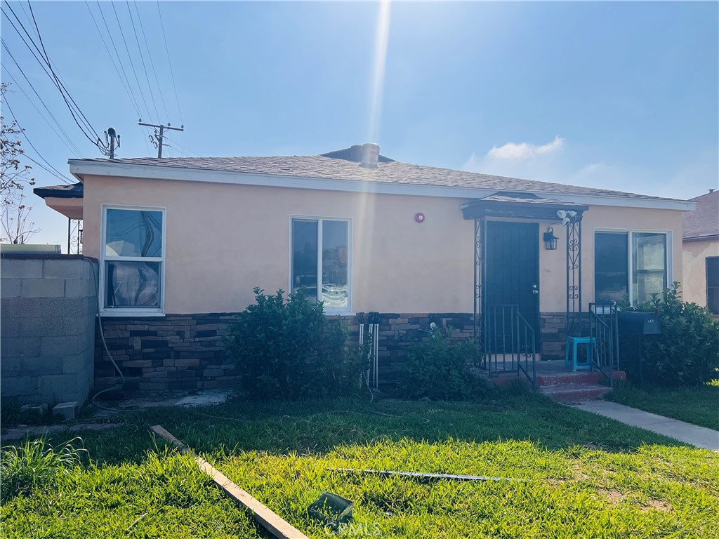 112 S Sierra Vista Street