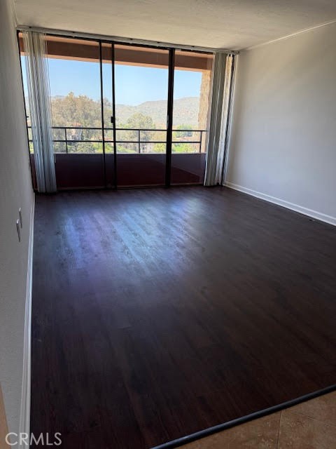 953-24055 Paseo Del Lago 953