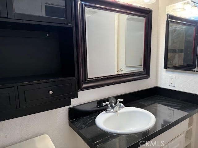 953-24055 Paseo Del Lago 953