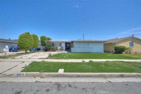 Photo of 13516 Purche AVE, Gardena, CA 90249 (MLS # IV26103738)