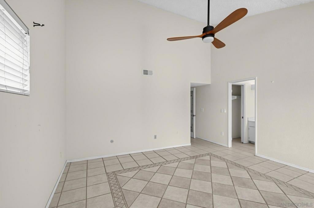 4616 Bay Summit Pl