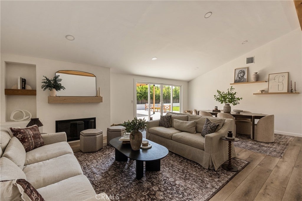 1133 El Camino, Costa Mesa CA 92626 - Photo 25