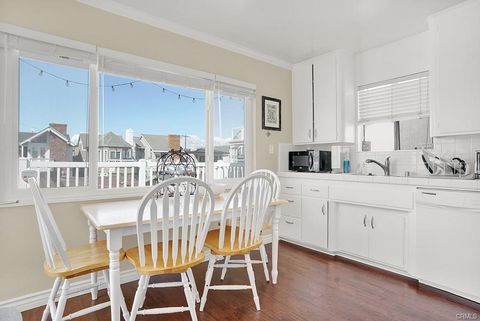 Photo of 202 30th Street #B, Newport Beach, CA 92663 (MLS # NP26105801)