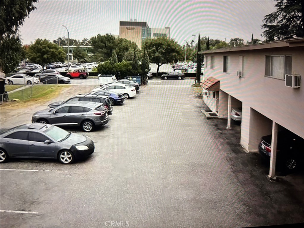 10960 Campus 7
