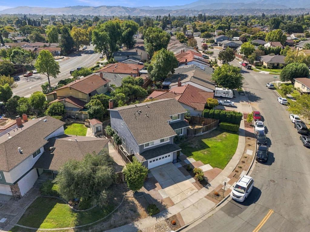 4048 Victoria Park Drive