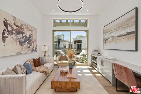 Photo of 130 S Sepulveda Boulevard #415, Los Angeles, CA 90049 (MLS # 26840613)