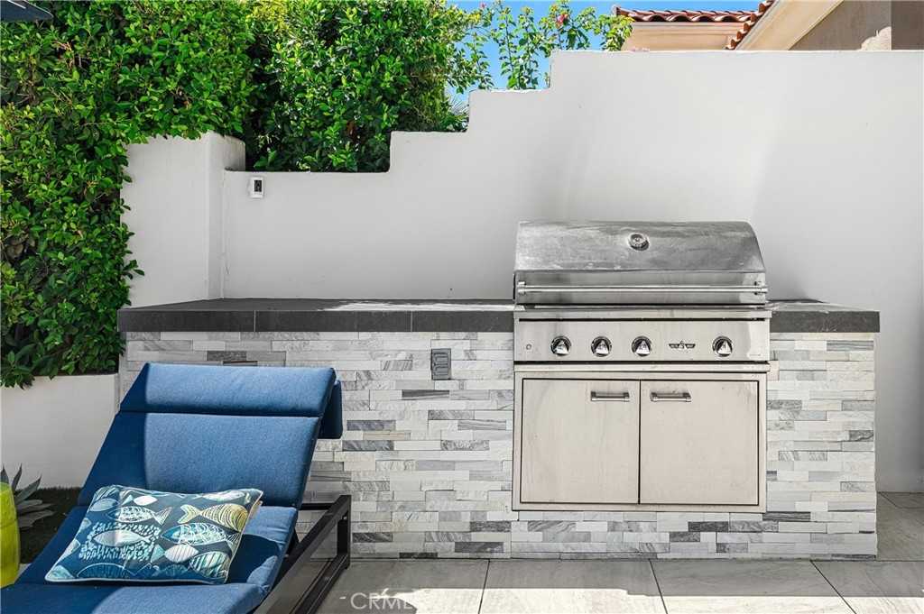 Indian Ridge (32411) - Residential