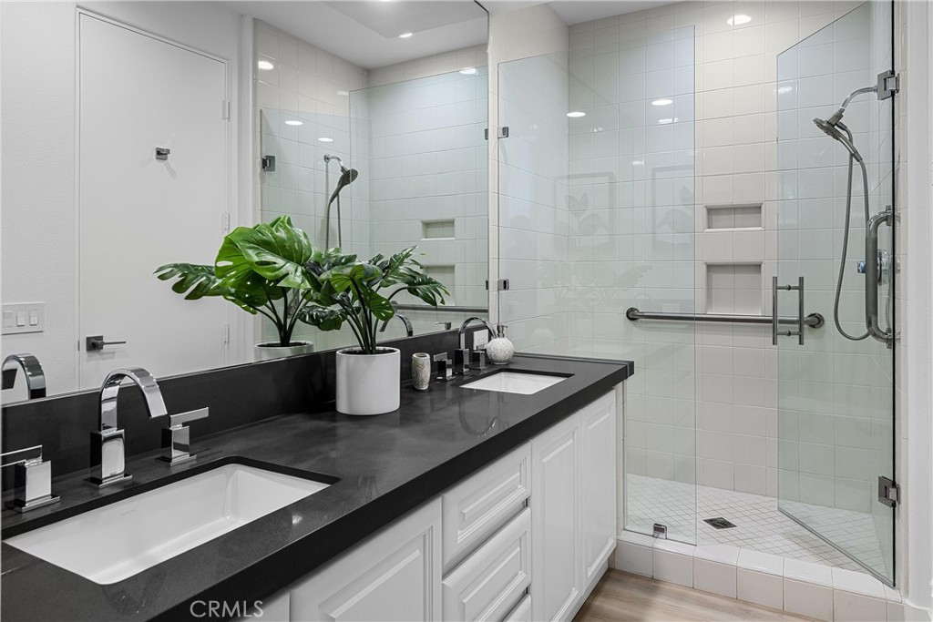 Indian Ridge (32411) - Residential