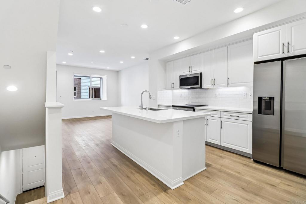 536 Sandstone Court