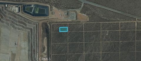 Photo of 10 Mohawk Avenue, Mojave, CA 93501 (MLS # SR24196128)