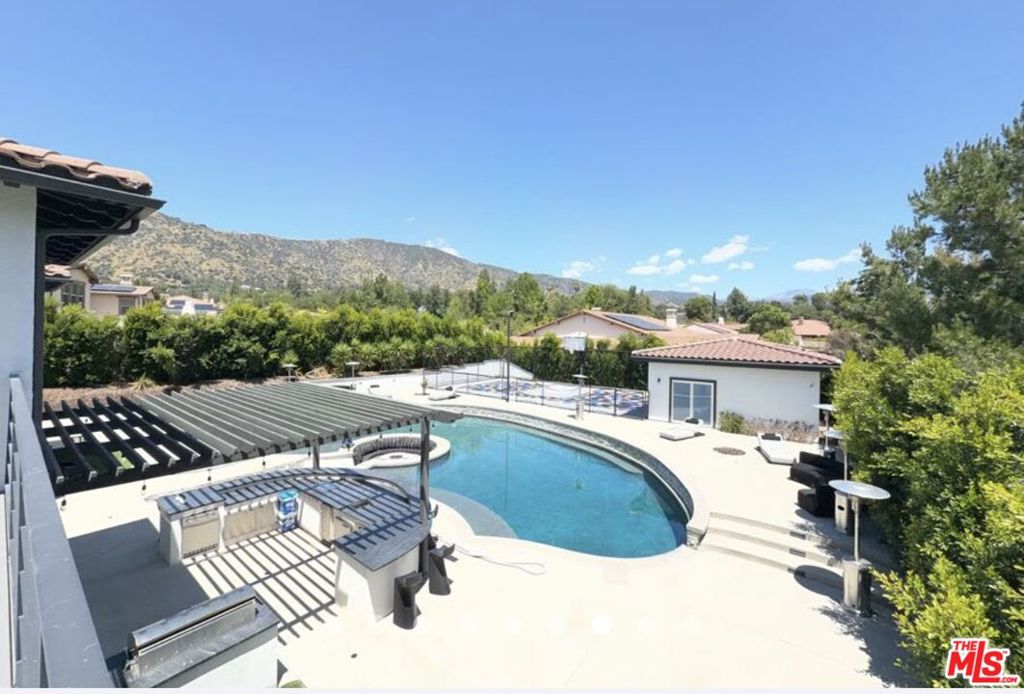 248 Snapdragon Lane
