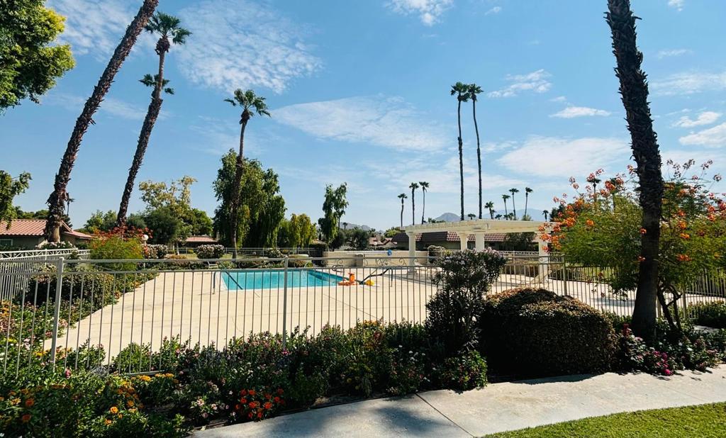 Vista Del Montana - Residential Lease