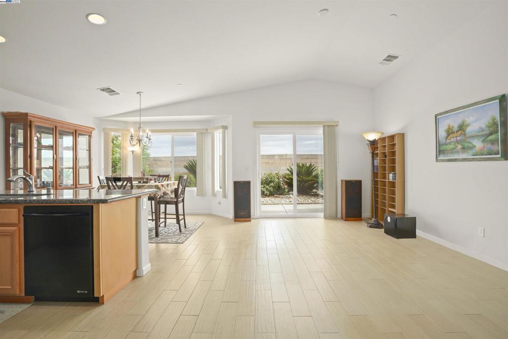 TRILOGY - Residential