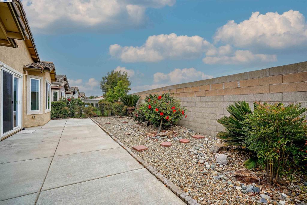 TRILOGY - Residential