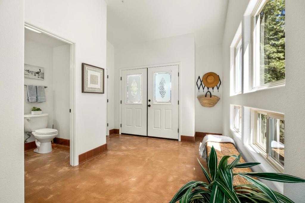 4377 Porter Gulch Road