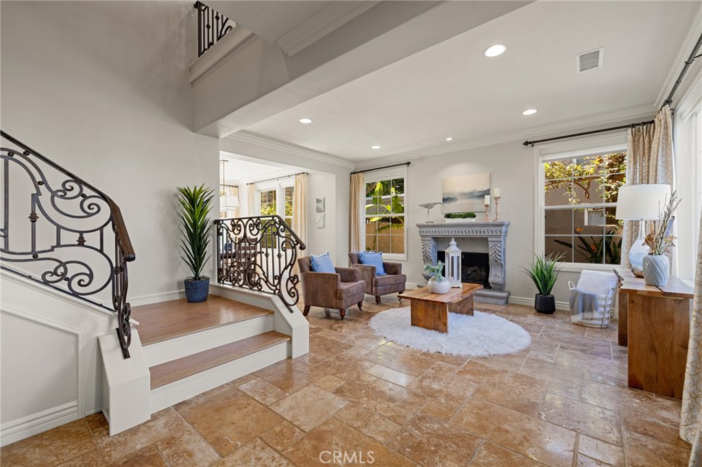 Crestmont - Residential