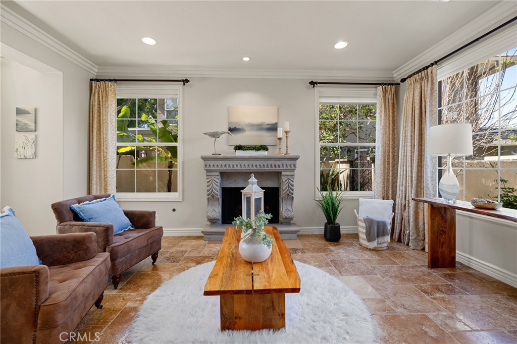 Crestmont - Residential