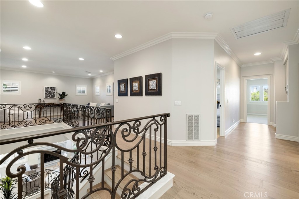 Crestmont - Residential