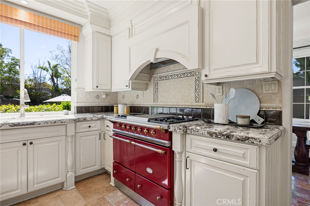 Crestmont - Residential