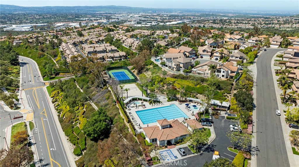 Crestmont - Residential