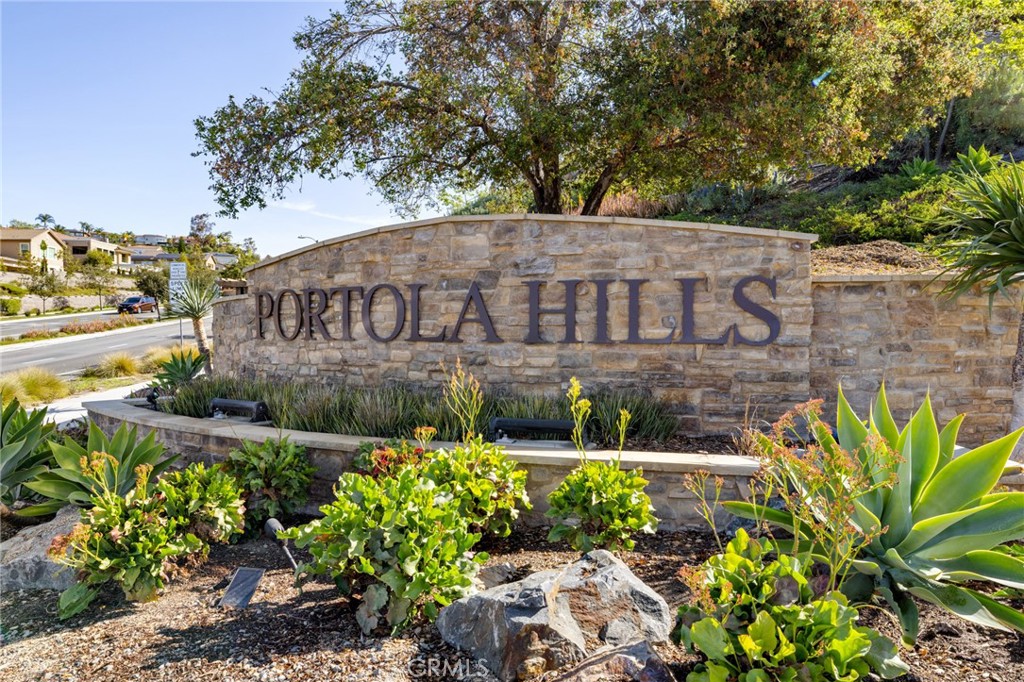 Crestmont - Residential