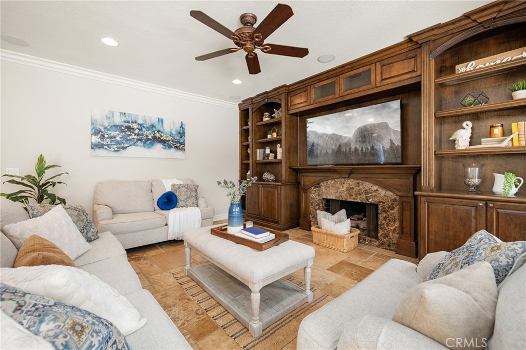 Crestmont - Residential