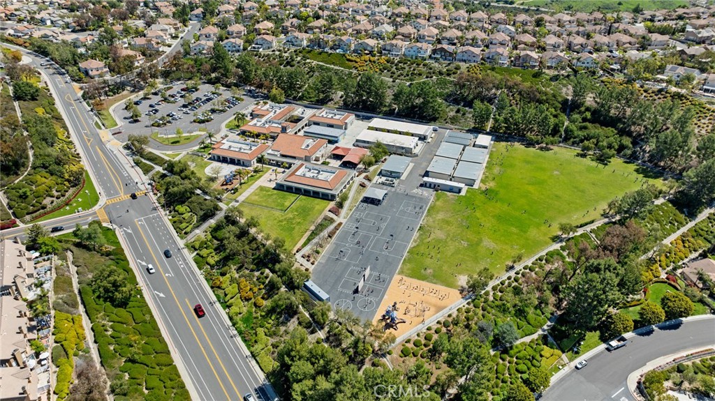 Crestmont - Residential