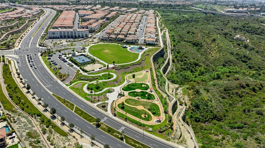 Crestmont - Residential