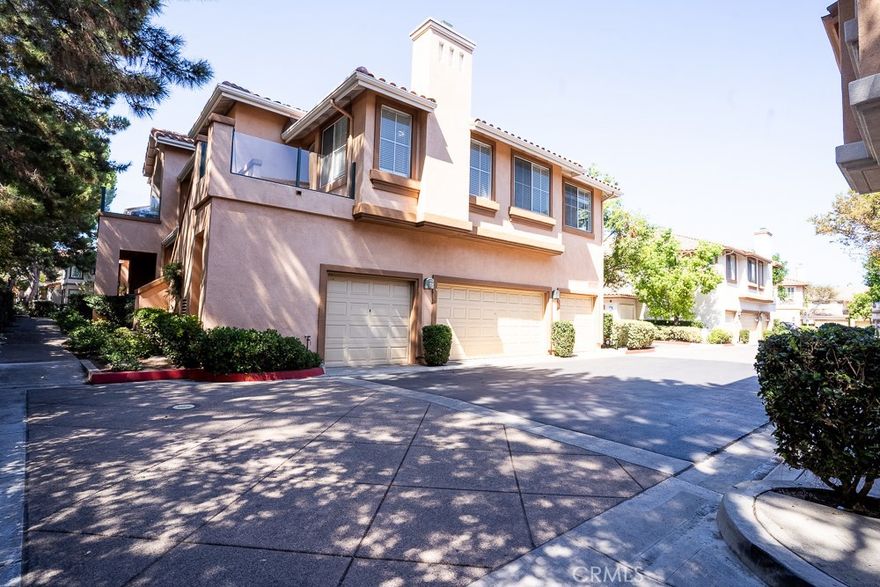 Welcome to Brio at Westpark, a serene and friendly community in the heart of Irvine. This premium upper-level, corner unit offers vaulted ceilings, windows throughout that create a bright and open living space, with the added benefit of no one living above or below, and as a corner unit, a neighbor on only 1 side. You’ll enter the home through a private staircase, complete with a landing area, ideal for outdoor relaxation or BBQs. As you step inside, you're greeted by a spacious living room featuring a cozy fireplace that flows effortlessly into the versatile den area perfect for additional living space, such as an office. The primary suite includes a walk-in closet and en-suite bath with dual vanities and a shower-tub combination. Additional highlights include an in-unit, full-size laundry room and brand new waterproof laminate flooring throughout. The 1-car garage is conveniently located directly beneath the unit. Enjoy a wealth of community amenities, including pools, spas, tennis courts, playgrounds, parks, barbecues, and more. Ideally located, this condo offers close proximity to world-class shopping, dining, and entertainment, as well as award-winning Irvine schools, UCI, John Wayne Airport, South Coast Plaza, and beautiful Orange County beaches, all just minutes away!   Ideal for first time home owners, downsizers or investors looking for a property with a strong rental market.