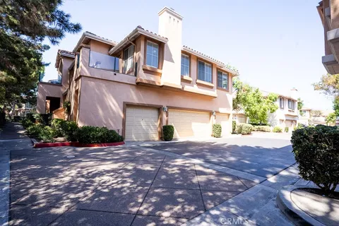 800 Solvay Aisle, Irvine, CA 92606 - MLS#: OC25228696
