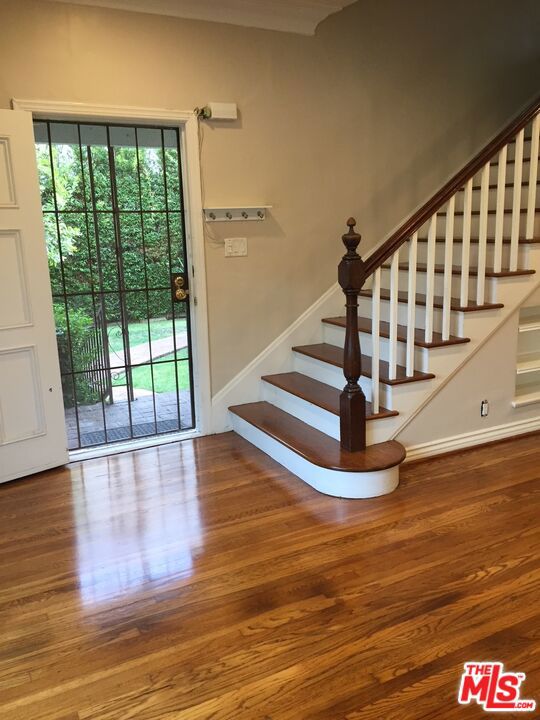 Photo of 205 S Doheny Drive, Beverly Hills, CA 90211 (MLS # 26986261)