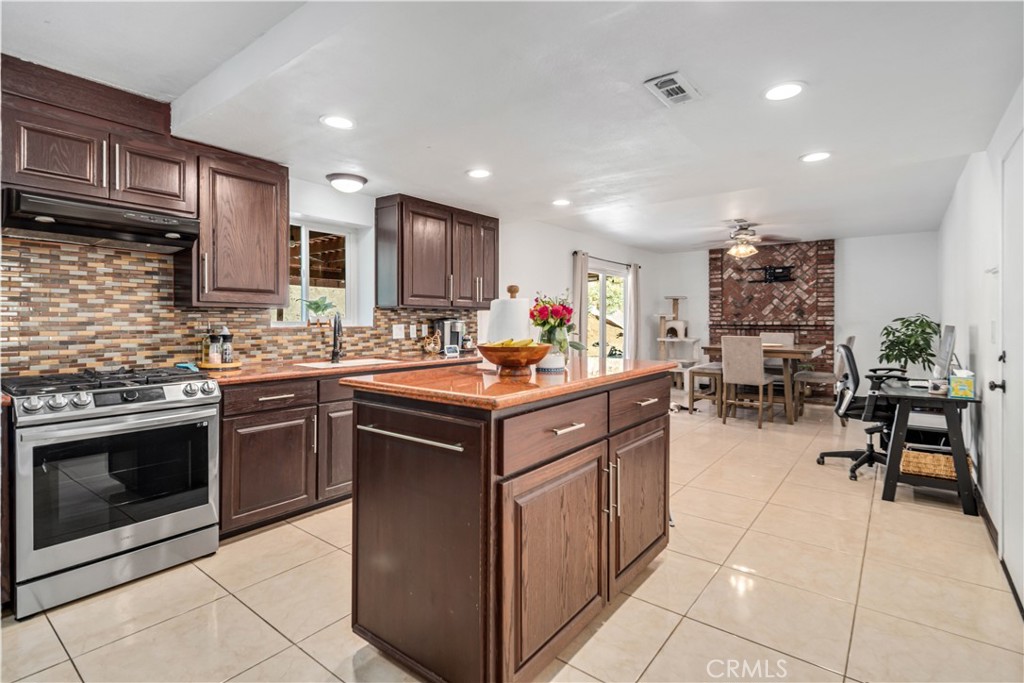 Rancho Santiago (RHST) - Residential